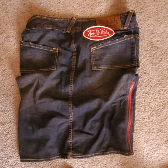 Skirt - Picture 3 of 3